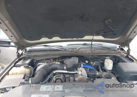 2002 Chevrolet Silverado 2500Hd Ls z USA, uszkodzony, nr VIN 1GCHC29142E259923